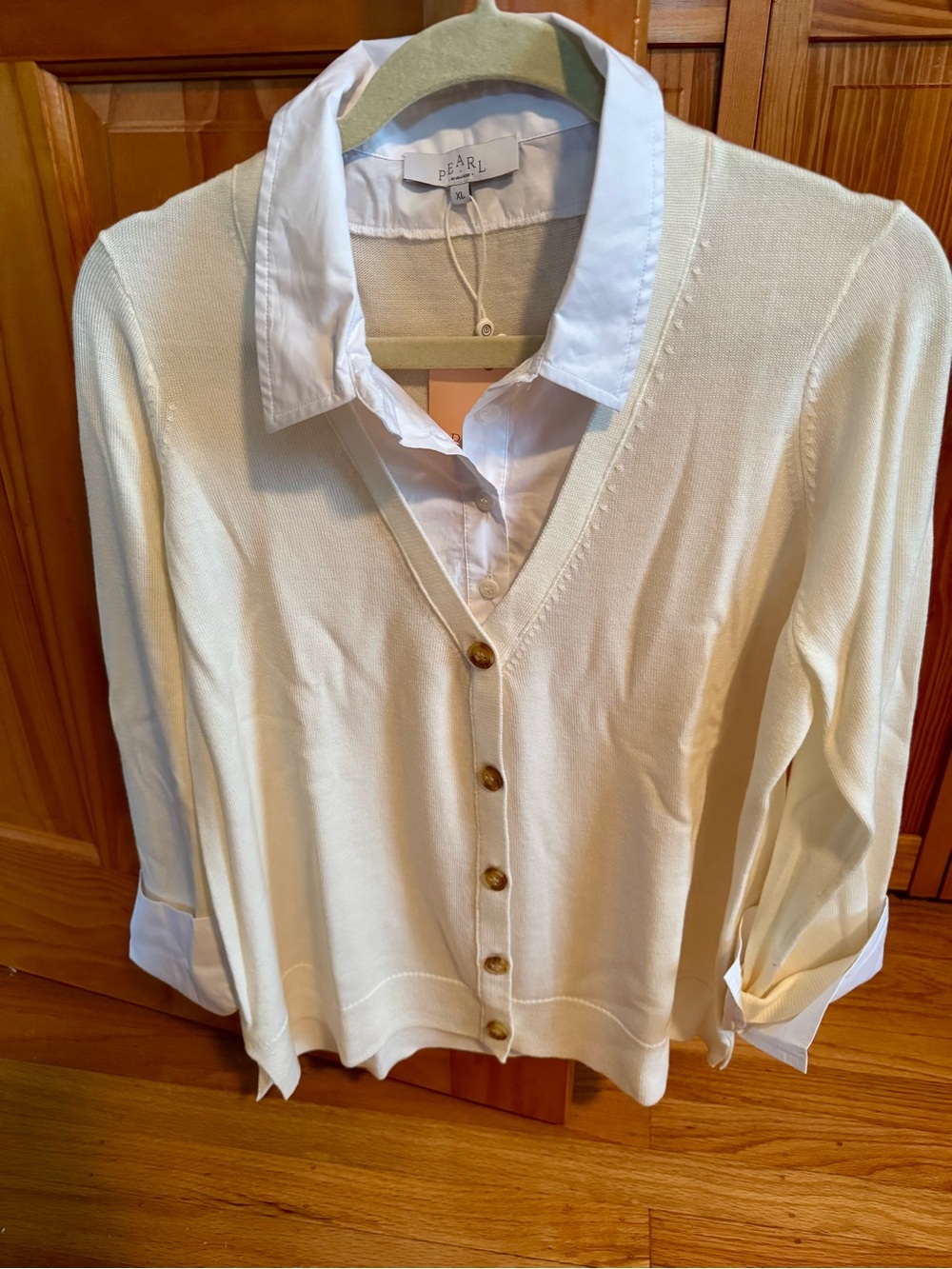 NWT Pearl Cream Button-Front Layered V-Neck Shirt-Collar Top Wool cardigan